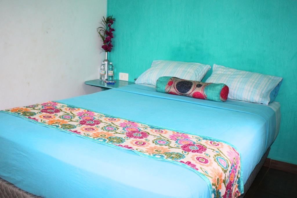 Yaxche Centro Hostal Y Camping Бакалар Екстер'єр фото