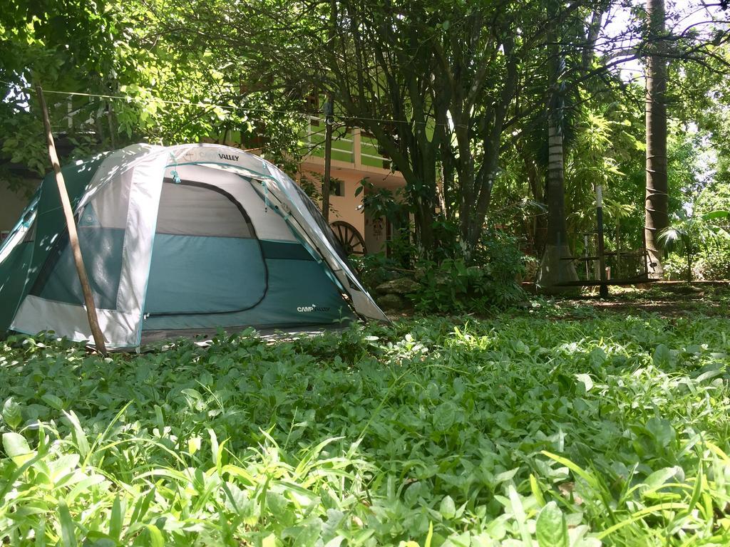 Yaxche Centro Hostal Y Camping Бакалар Екстер'єр фото