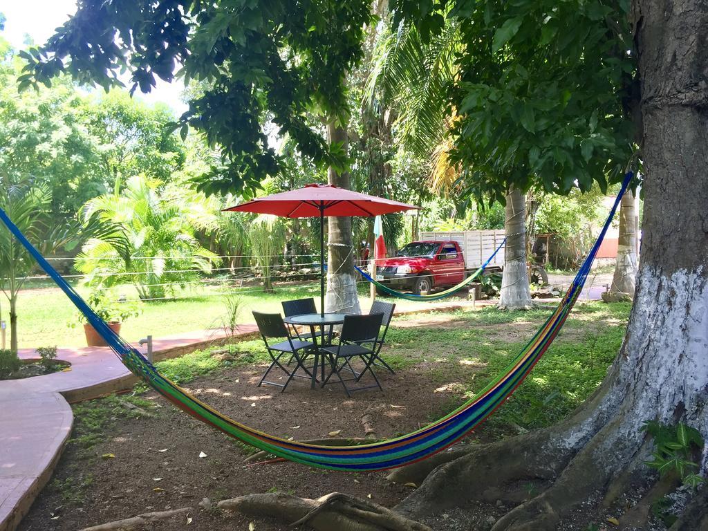 Yaxche Centro Hostal Y Camping Бакалар Екстер'єр фото